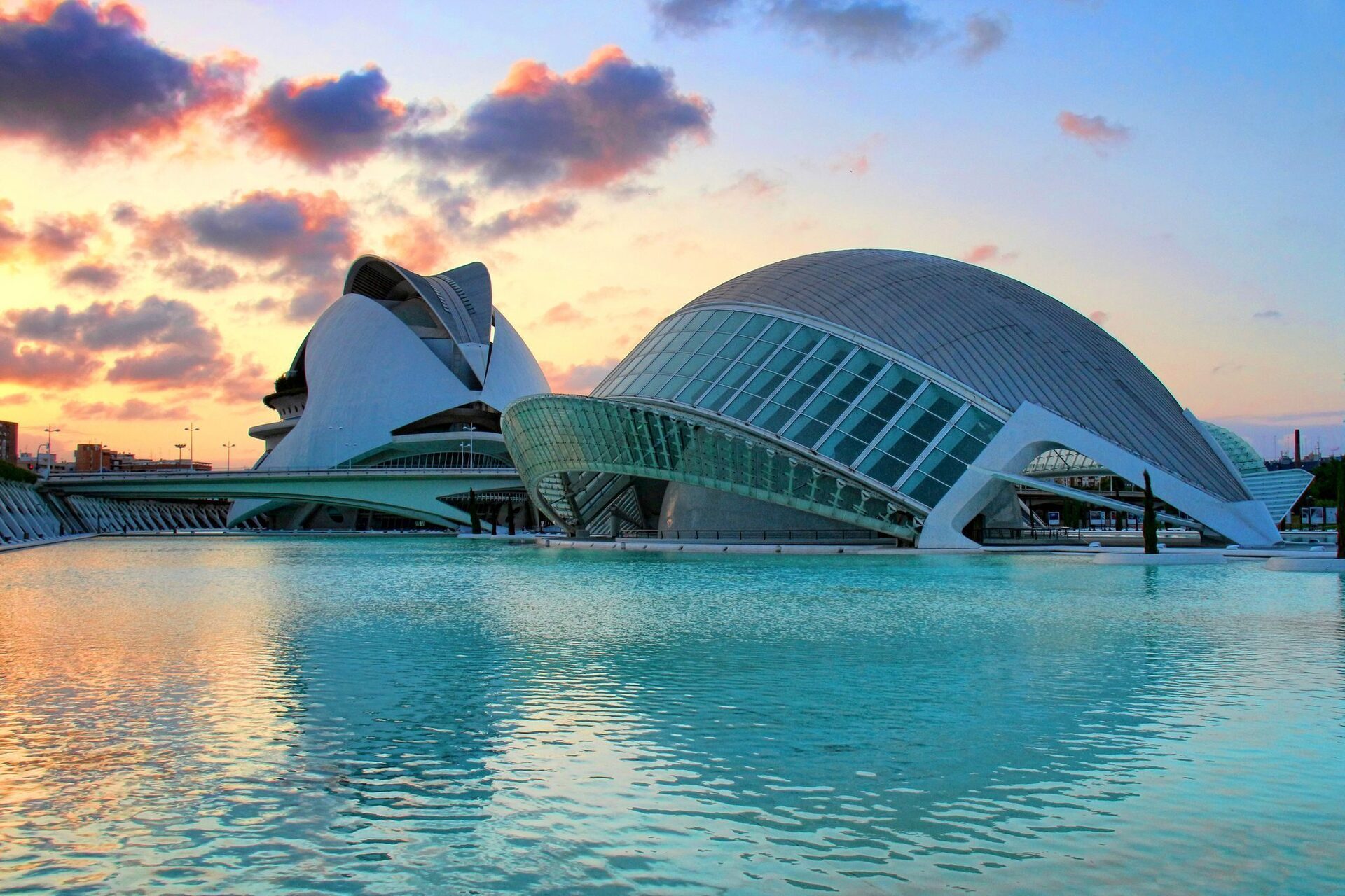 Valencia Spain Map With Attractions Images And Facts