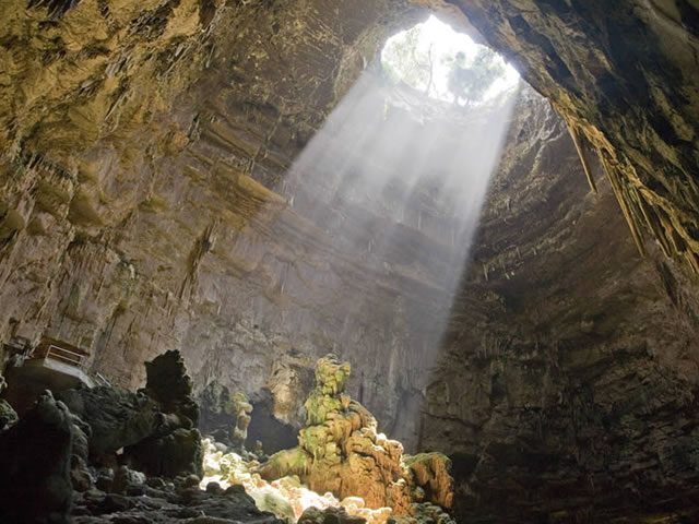 Castellana Grotte-grotte