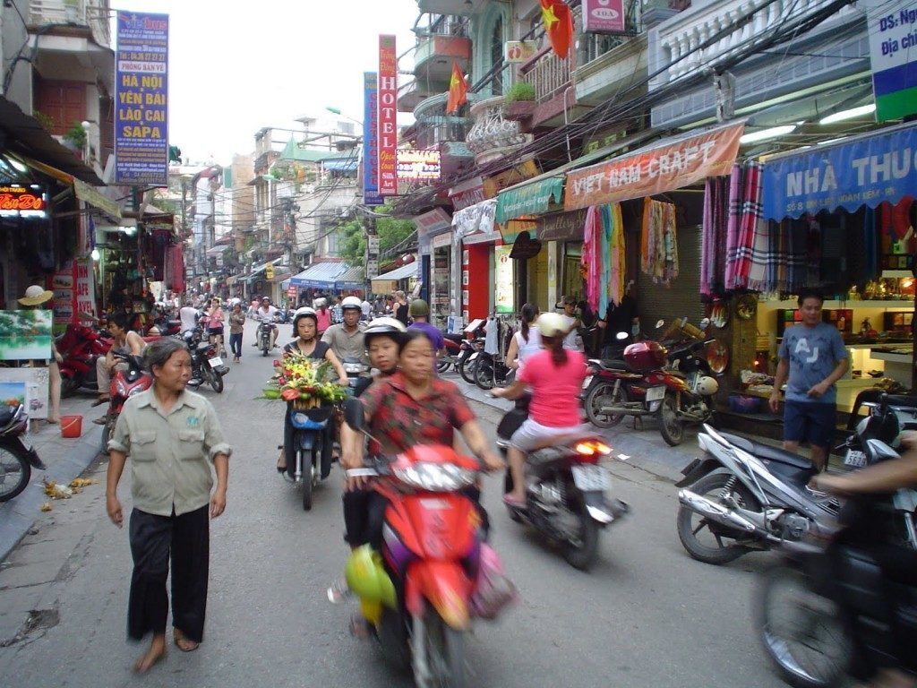 vietnam-Hanoi-moto
