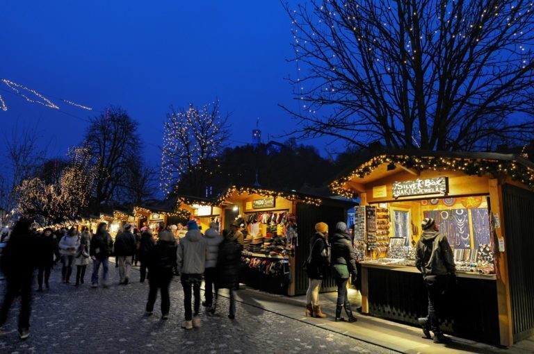 Cosa Comprare Ai Genitori Per Natale